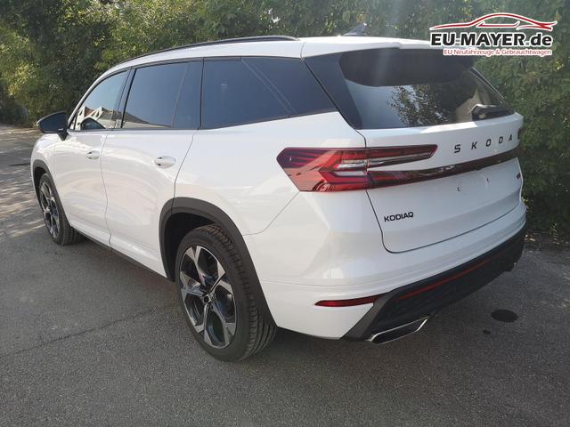 Skoda Kodiaq 2.0 TSI 195 kW 4x4 RS DSG AHK 7 Sitzer Pano Head GV5 