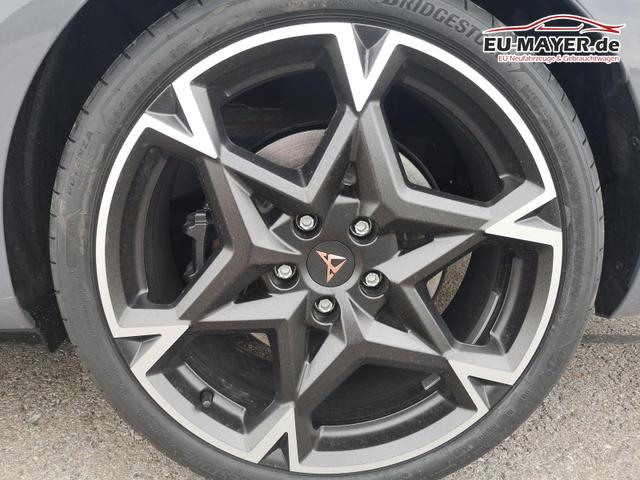 Cupra Leon Sportstourer 2.0 TSI 245 kW 4Drive VZ Kombi ST 2.0TSI ABT AHK Sound ACC 