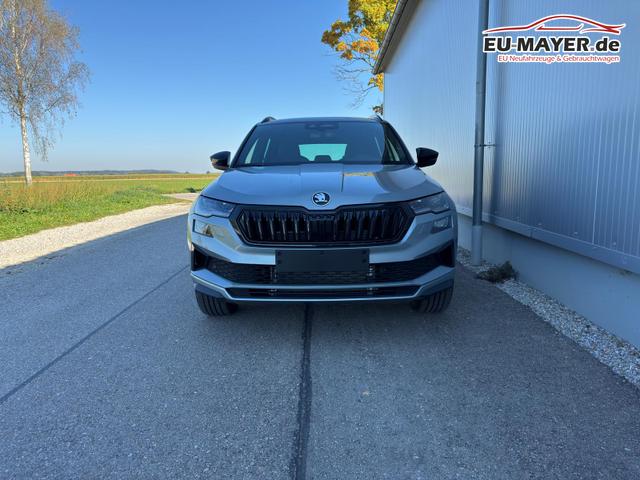 Skoda Karoq Sportline 2.0TDI DSG 4x4 AHK Matrix Leder 19 Zoll 