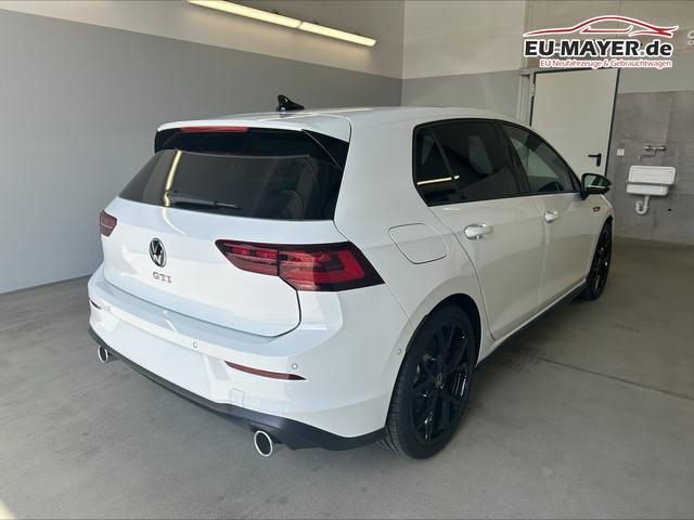 Volkswagen Golf GTI DSG AHK+IQ.Light+Drive+Black+Harman+Alu19+HUD+Navi+Pano+Keyless 