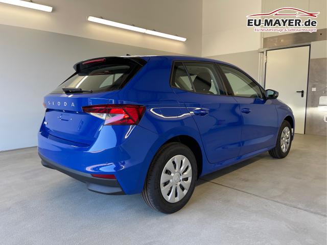 Skoda / Fabia / Blau / / / 115PS App Connect