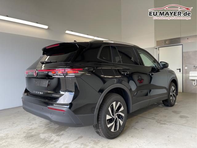 Volkswagen / Tiguan / Schwarz / / / eHybrid DSG 360&deg;+Navi+Kessy+AHK