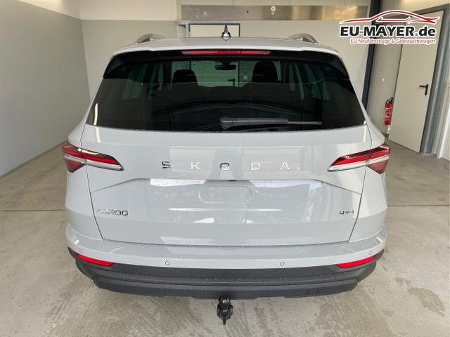 Skoda / Karoq / Grau / / / 150PS TDI DSG 4x4 AHK+Navi+ACC+Kamera+Sitzheiz+eHeck+GV5