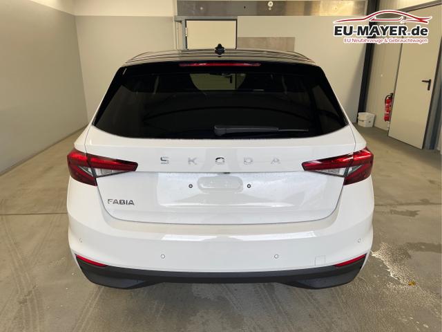 Skoda / Fabia / Wei&szlig; / / / Selection 115PS DSG Dynamic+Kamera+Kessy+Alu16+Sitzheiz+Climatronic+PDCvo+hi 