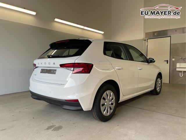 Skoda / Fabia / Wei&szlig; / / / 95PS Sitzheizung+App-Connect