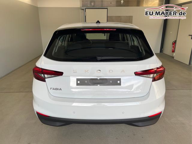 Skoda / Fabia / Wei&szlig; / / / 95PS Sitzheizung+App-Connect