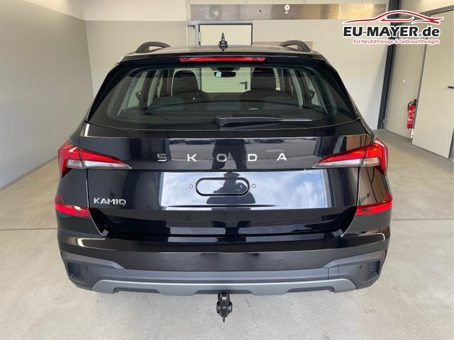 Skoda / KAMIQ / Schwarz / / / 115PS AHK+Kessy