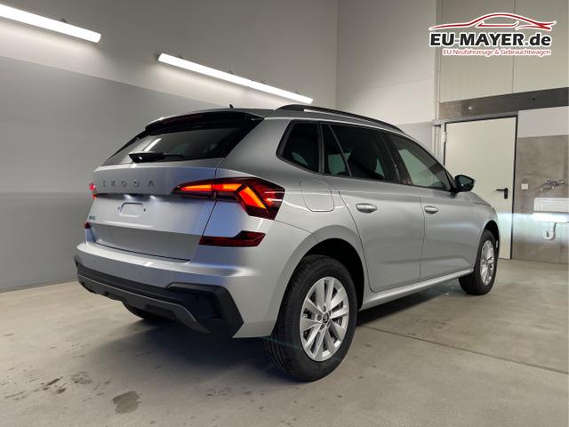 Skoda / KAMIQ / Silber / / / 115PS DSG Matrix+AHK+Kamera+PDC vor+hi+Kessy+Sitzheizung+GVL