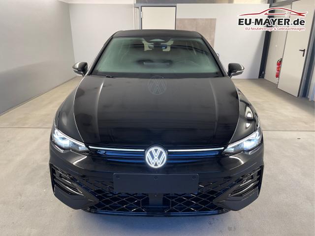 Volkswagen / Golf / Schwarz / / / 150PS DSG+Black Style
