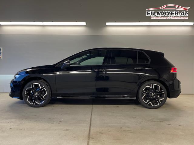 Volkswagen / Golf / Schwarz / / / 150PS DSG+Black Style
