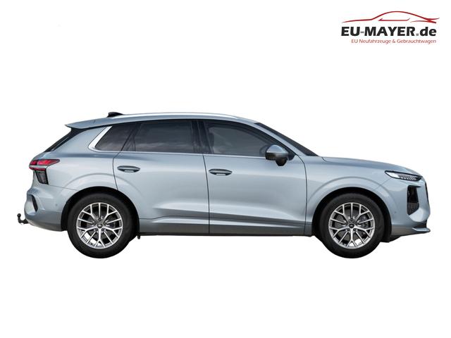 Audi Q3 NEU TFSI quattro Tech+AHK+LEDPlus+ACC+Kamera+Alu18+Volllack 
