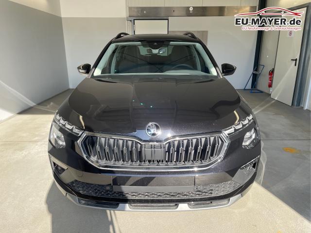 Skoda / KAMIQ / Schwarz / / / 115PS DSG Matrix+AHK+Kamera+PDC vor+hi+Kessy+Sitzheizung+GVL