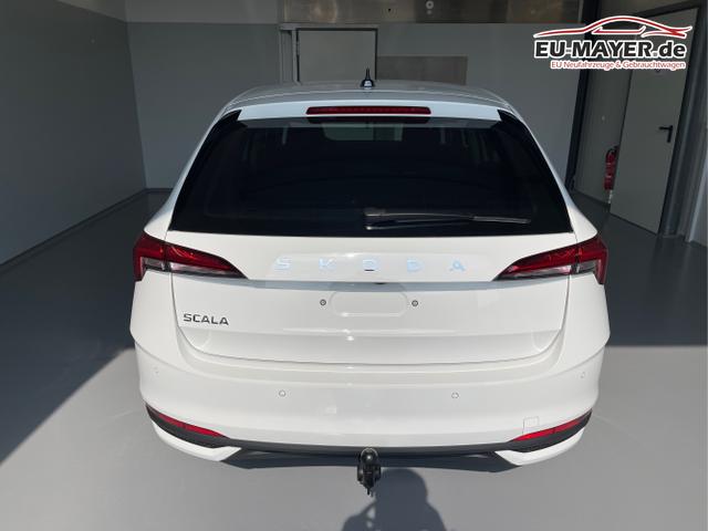 Skoda / Scala / Wei&szlig; / / / 115PS DSG GV5+AHK+Kamera+Kessy+PDC+Sitzheiz+Alu16+Climatronic