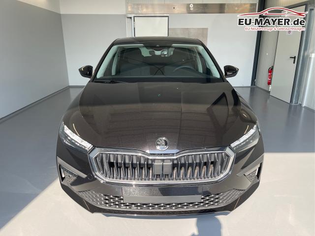 Skoda / Scala / Schwarz / / / 115PS DSG GV5+AHK+Kamera+Kessy+PDC+Sitzheiz+Alu16+Climatronic