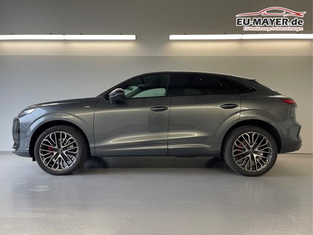 Audi / Q3 Sportback / Grau / / / TFSI 265 PS quattro S line Pano+TechPro+Matrix+AHK+HUD+Alu20+KlimaPlus+DCC+SONOS