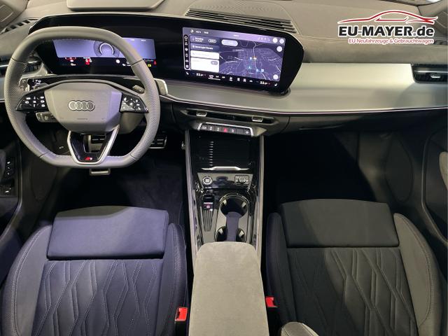 Audi / Q3 Sportback / Blau / / / TFSI 265 PS quattro S line Pano+TechPro+Matrix+AHK+HUD+Alu20+KlimaPlus+DCC+SONOS