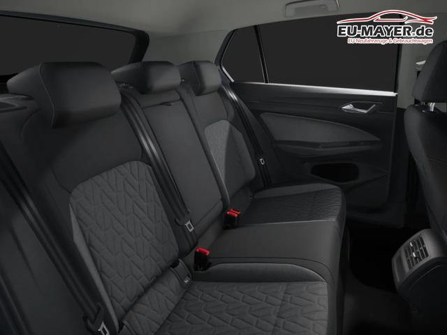 Volkswagen Golf LIFE 150PS AHK+Kessy+ALU17+Kamera+SHZ+Parklenk+Alarm 