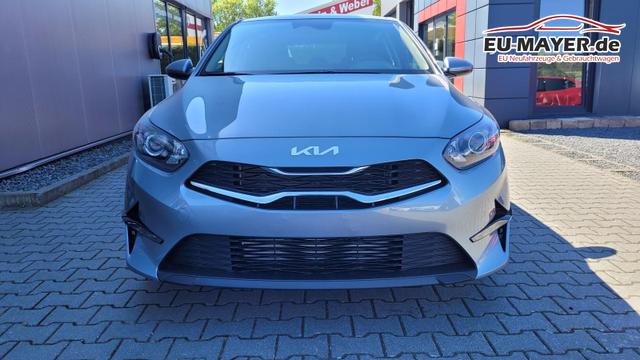 Kia Ceed SPIN 1.5 Spin*Navi*Shzg*Lhzg*PDC*Cam*16Zoll* 