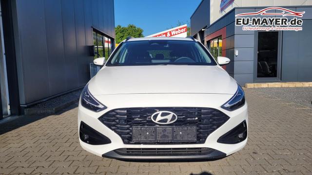 Hyundai i30 Kombi Smart SW Family*LED*Navi*Shzg*Lhzg*PDC*Cam*16Zoll* 