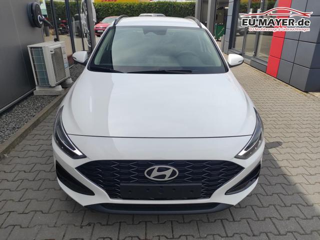 Hyundai i30 Kombi Smart SW Family*Navi*LED*Shzg*Lhzg*PDC*Cam*16Zoll* 