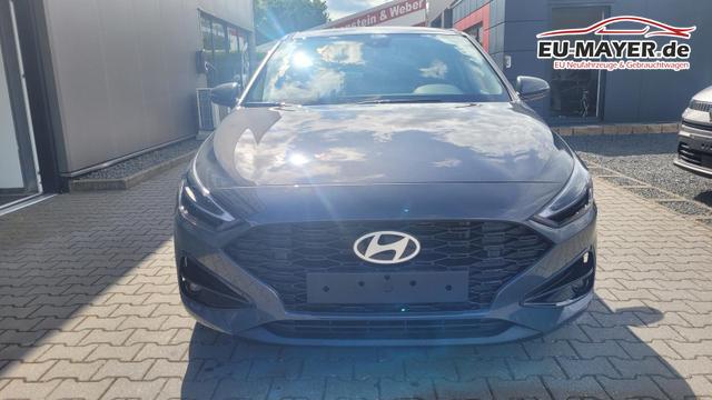 Hyundai i30 Familiy HB Family*Navi*LED*Shzg*Lhzg*PDC*Cam*16Zoll* 
