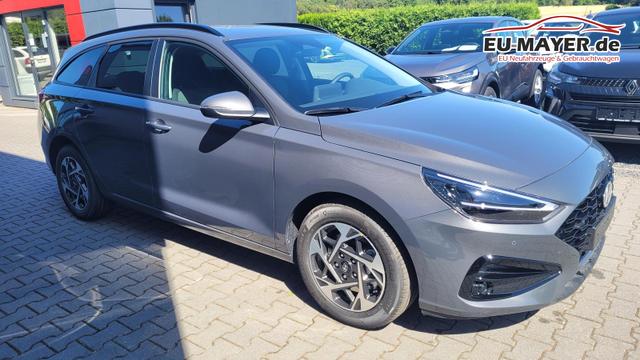 Hyundai i30 Kombi Family SW Family*Navi*LED*Shzg*Lhzg*PDC*Cam*16Zoll* 