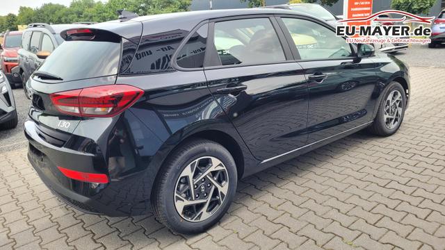 Hyundai i30 Family HB Family*Navi*LED*Shzg*Lhzg*PDC*Cam*Keyless 