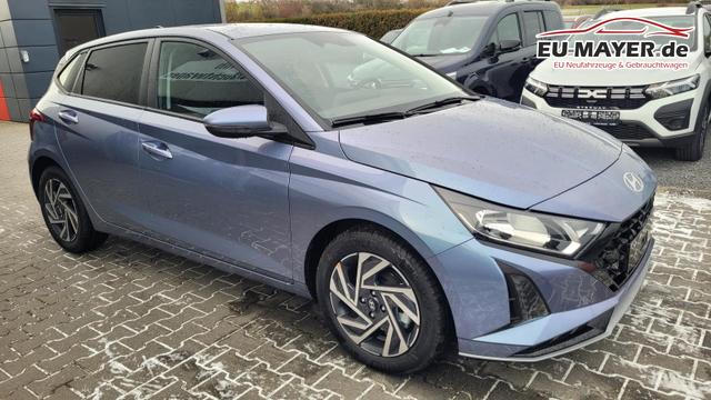 Hyundai i20 Family Family*Navi*Shzg*Lhzg*PDC*Cam*16Zoll*ACA* 
