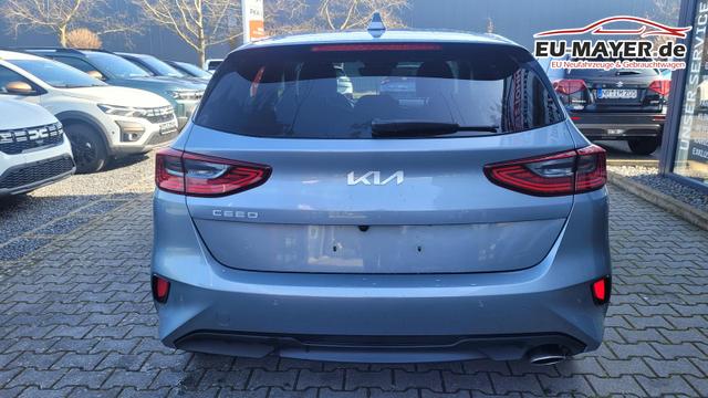 Kia Ceed Gold 1.5 AT*LED*Navi*Shzg*Lhzg*PDC*Cam*17Zoll* 
