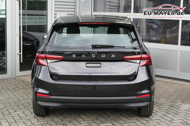 Skoda Fabia Selection Schwarz 