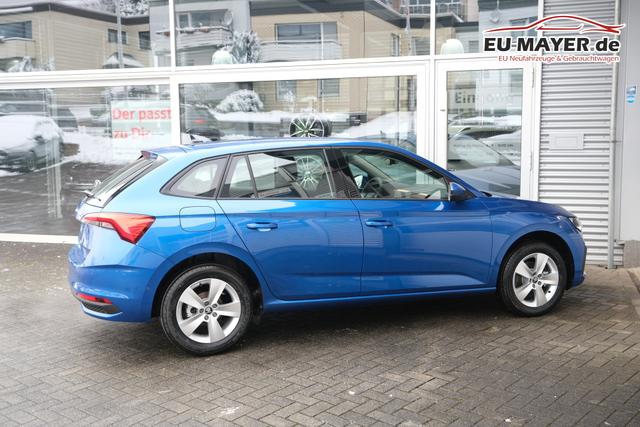 Skoda Scala Race Blau 