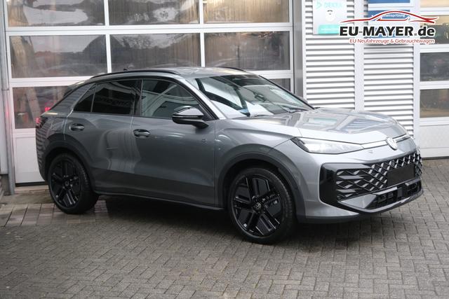 VW T-Roc 1.5 eTSI R-Line Wolf Grey 