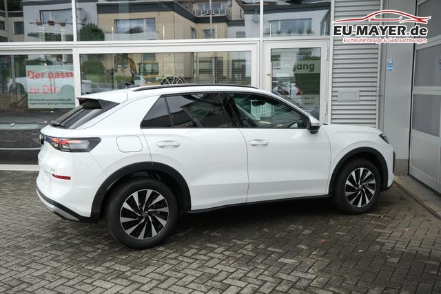 VW T-Roc Life Pure White 