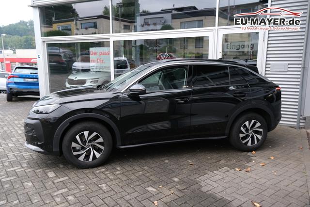 VW T-Roc Life Grenadillschwarz 