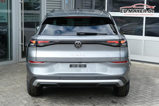 VW T-Roc Life Wolf Grey 