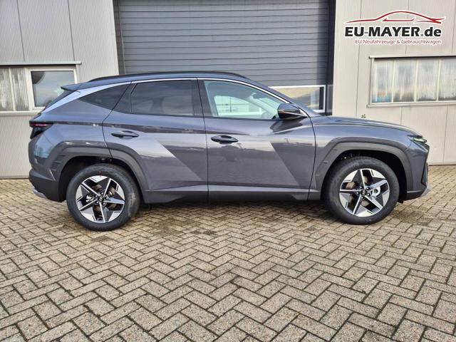 Hyundai TUCSON Trend 1.6 T-GDI 150PS Automatik TZ 2026 Teil-Leder Sitzheizung v+h Lenkradheizung Klimaautomatik Navi Touchscreen DAB+ Apple CarPlay + Android Auto PDC R&uuml;ckf.-Kamera Matrix-LED-Scheinw. 