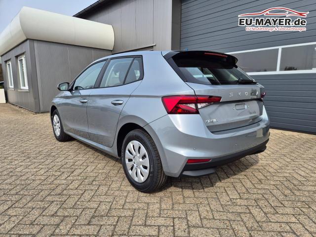 Skoda Fabia 1.0 TSI 95PS Selection 5-t&uuml;rig R&uuml;ckf.Kamera Parksensoren Sitzheizung Multifunktionslenkrad Klima Skoda-Radio Bluetooth Touchscreen Tempomat Nebelsch. Apple CarPlay + Android Auto 