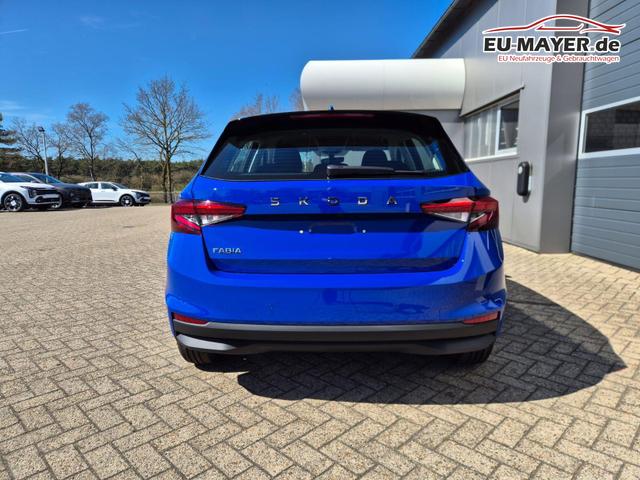 Skoda Fabia 1.0 TSI 95PS Selection 5-t&uuml;rig R&uuml;ckf.Kamera Parksensoren Sitzheizung Multifunktionslenkrad Klima Skoda-Radio Bluetooth Touchscreen Tempomat Nebelsch. Apple CarPlay + Android Auto 