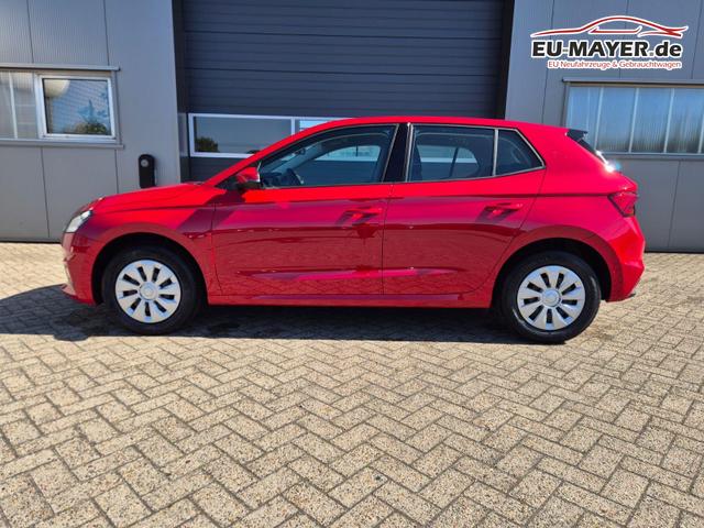 Skoda Fabia 1.0 TSI 95PS Selection 5-t&uuml;rig R&uuml;ckf.Kamera Parksensoren Sitzheizung Multifunktionslenkrad Klima Skoda-Radio Bluetooth Touchscreen Tempomat Nebelsch. Apple CarPlay + Android Auto 