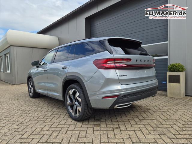 Skoda Kodiaq Sportline 1.5 TSI 204PS PHEV DSG schwenkb. AHK elektr. PanoDach HUD Alcantara PDC v+h 360&deg;Kamera CANTON Sound Klimaautomatik Sitzheizung Lenkradheizung Navi Apple CarPlay Android Auto 2xKeyless 19"LM vollelektr. Reichweite 116KM 