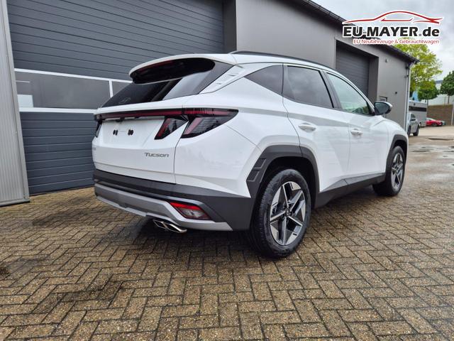 Hyundai TUCSON Trend 1.6 T-GDI 150PS Automatik TZ 2026 Teil-Leder Sitzheizung v+h Lenkradheizung Klimaautomatik Navi Touchscreen DAB+ Apple CarPlay + Android Auto PDC R&uuml;ckf.-Kamera Matrix-LED-Scheinw. 