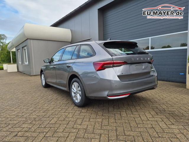Skoda Octavia Combi 1.5 TSI 150PS m-HEV DSG Selection AHK Klimaautomatik ACC PDC v+h R&uuml;ckf.Kamera Sitzheizung TWA Apple CarPlay Android Auto 16"LM 
