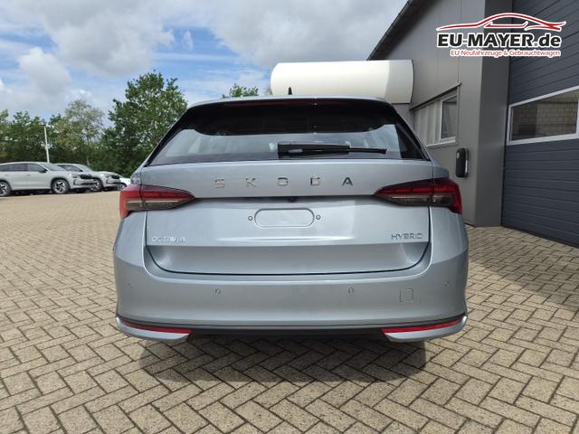 Skoda Octavia Combi 1.5 TSI 150PS m-HEV DSG Selection AHK Klimaautomatik ACC PDC v+h R&uuml;ckf.Kamera Sitzheizung TWA Apple CarPlay Android Auto 16"LM 