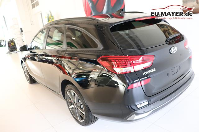 Hyundai i30 GO+ 1.0 TGDi DCT 73 kW (100 PS) Navigationssystem, Radio, DAB, Android Auto, Apple CarPlay, 2-Zonen-Klimaautomatik, Lenkradheizung, Sitzheizung, Induktionsladen des Smartphones, 17" Leichtmetallfelgen, uvm. 