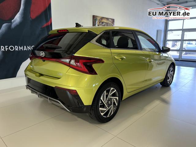 Hyundai i20 GO Plus 1.0 T-GDI DCT Lucid Lime Metallic, Beispielbilder, ggf. teilweise mit Sonderausstattung