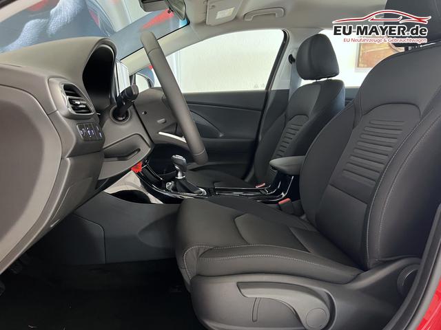 Hyundai i30 Go Engine Red