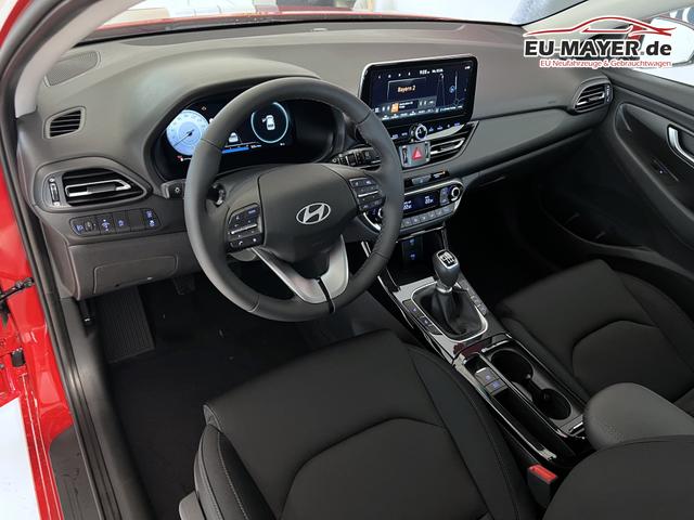 Hyundai i30 Go Engine Red