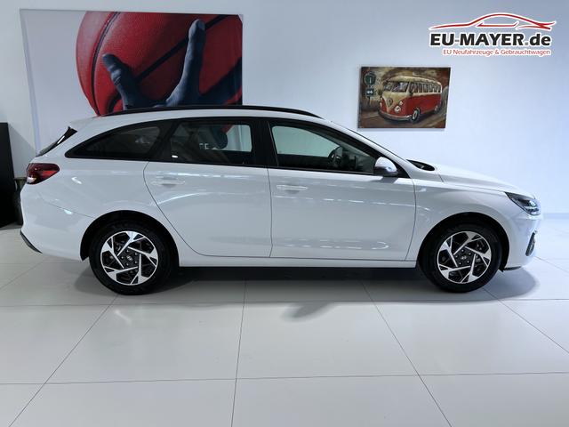 Hyundai i30 GO Serenity White