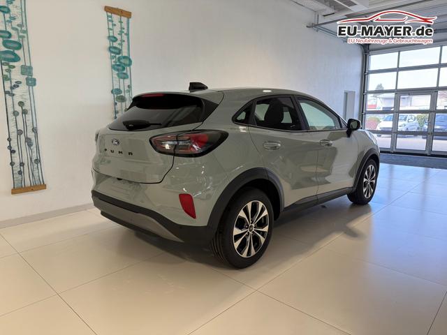 Ford Puma Titanium Cactus Grau