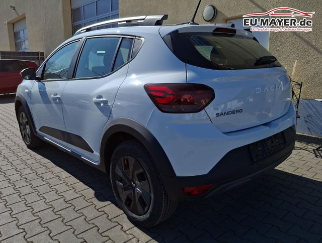 Dacia / Sandero Stepway / Wei&szlig; / Expressen / / , Beispielbilder, ggf. teilweise mit Sonderausstattung